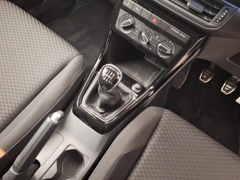 Used Volkswagen T-Cross 2021 for sale - 76120661: Photo 11