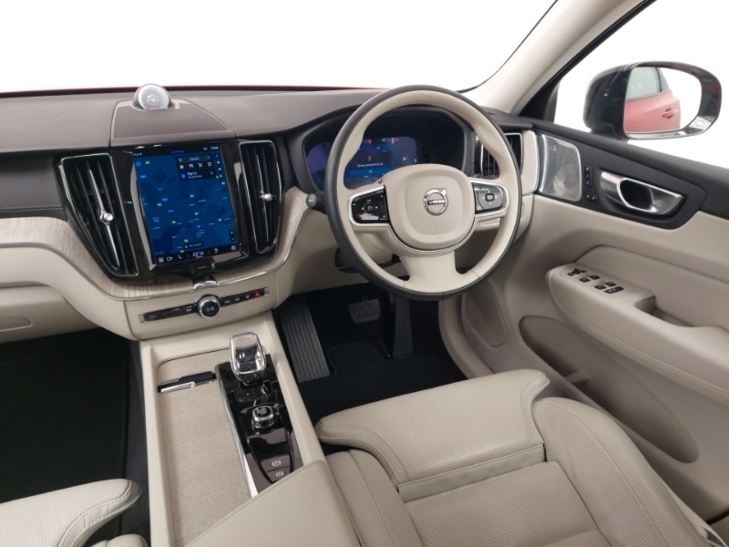 Used Volvo XC60 2023 for sale - 76347874: Photo 11