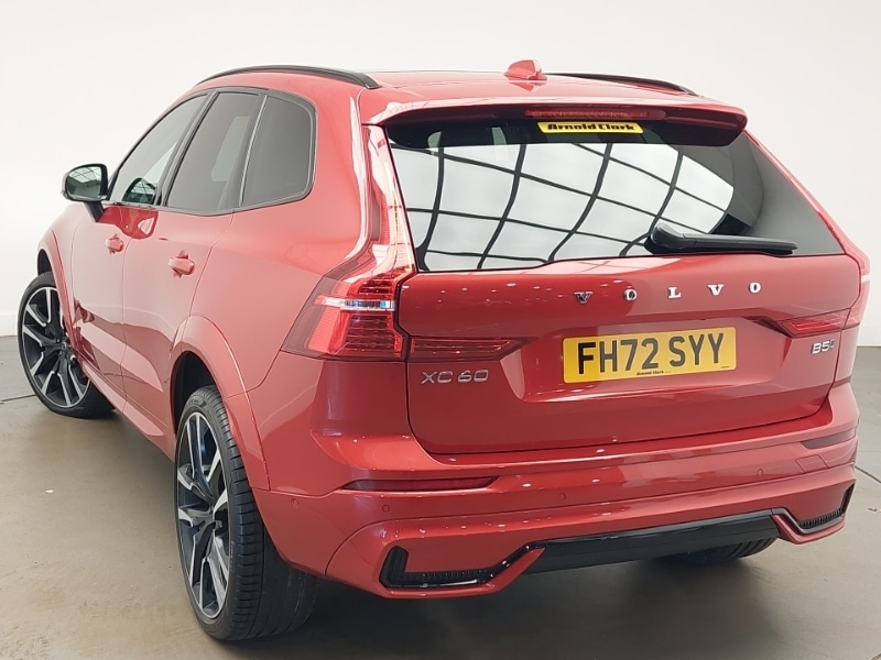 Used Volvo XC60 2023 for sale - 76347874: Photo 3