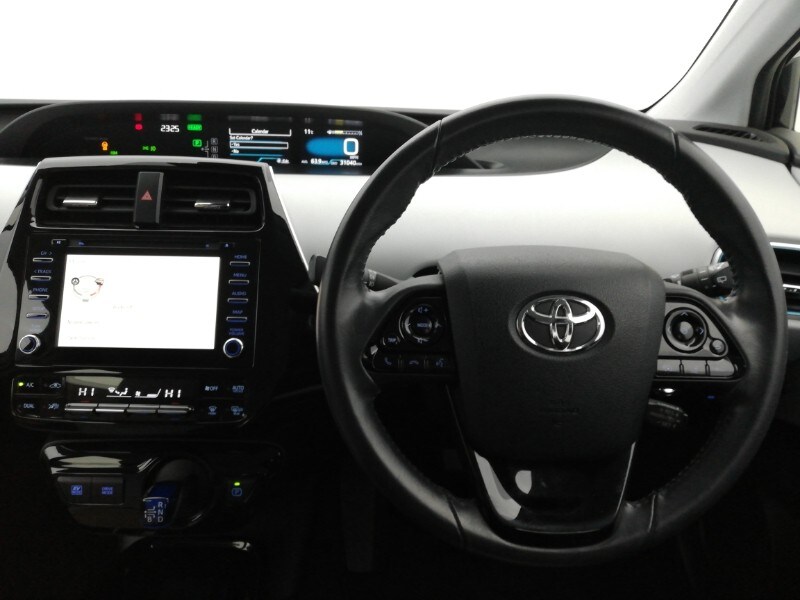 Used Toyota Prius 2020 for sale - 76397640: Photo 11