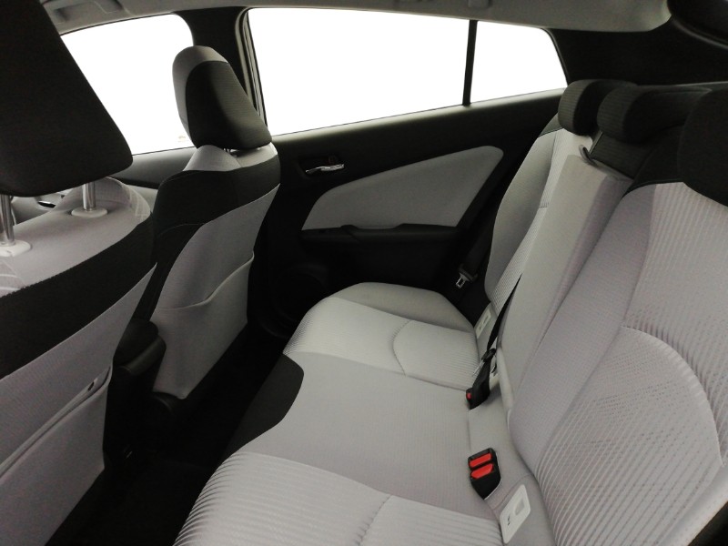 Used Toyota Prius 2020 for sale - 76397640: Photo 6