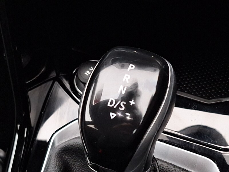 Used Volkswagen T-Roc 2022 for sale - 76532750: Photo 11