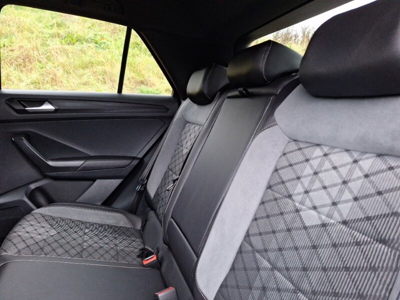 Used Volkswagen T-Roc 2022 for sale - 76532750: Photo 6