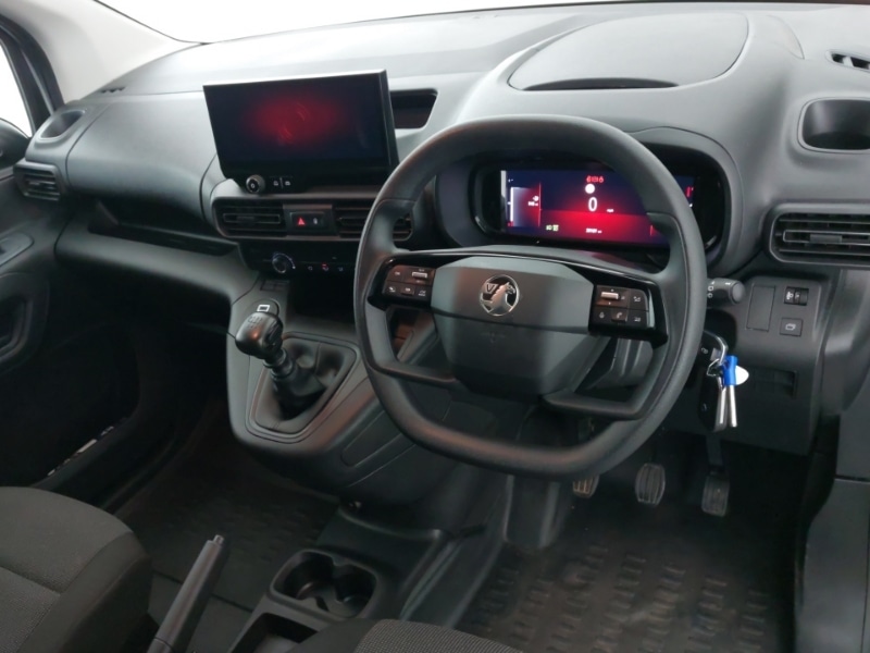 Used Vauxhall Combo 2024 for sale - 77142527: Photo 2