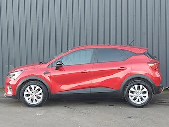 Used Renault Captur 2022 for sale - 77762106: Photo