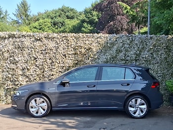 Used Volkswagen Golf 2024 for sale - 79214558: Photo