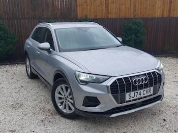 Used Audi Q3 2024 for sale - 77285370: Photo