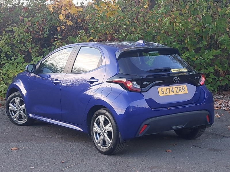 Used Toyota Yaris 2024 for sale - 76833278: Photo 3