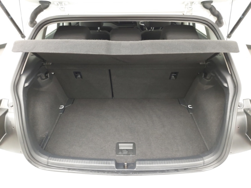 Used Volkswagen Polo 2022 for sale - 77043840: Photo 8