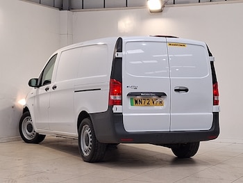 Used Mercedes-Benz Vito 2022 for sale - 77955477: Photo