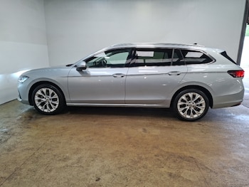 Used Skoda Superb 2024 for sale - 79250502: Photo