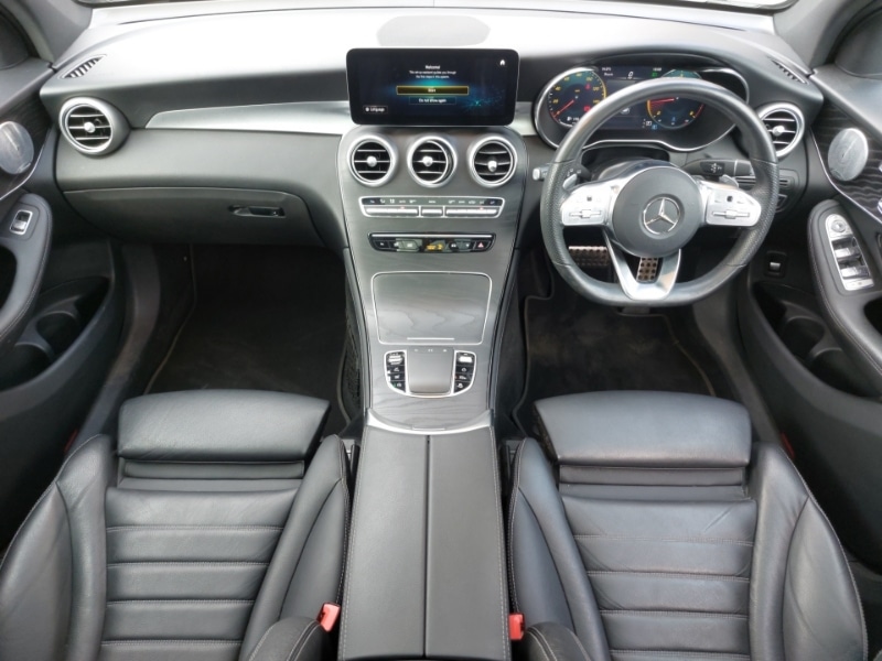 Used Mercedes-Benz GLC 2020 for sale - 76745895: Photo 2