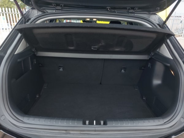 Used Kia Stonic 2022 for sale - 76208019: Photo 8