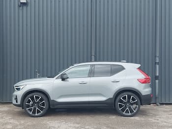 Used Volvo XC40 2025 for sale - 79650252: Photo