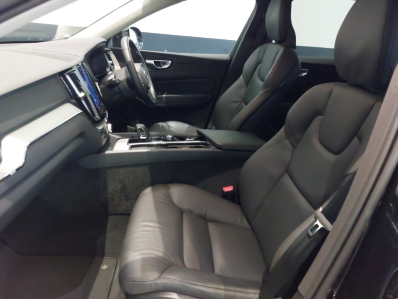 Used Volvo XC60 2024 for sale - 77087118: Photo 5