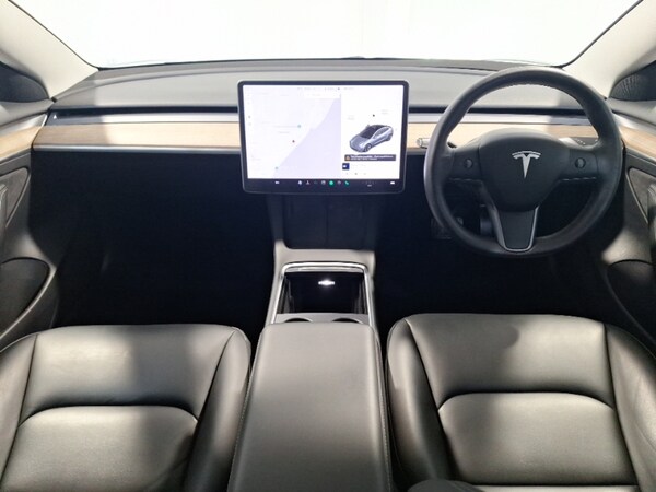 Used Tesla Model 3 2021 for sale - 76321190: Photo 2