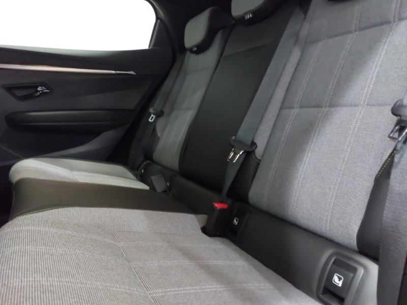 Used Renault Megane E Tech 2023 for sale - 76925538: Photo 6