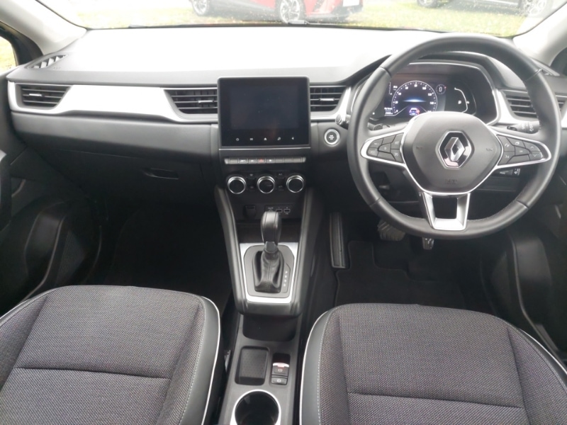 Used Renault Captur 2021 for sale - 76543947: Photo 2