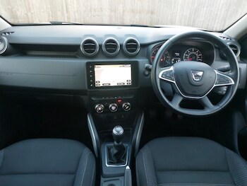 Used Dacia Duster 2021 for sale - 77563159: Photo