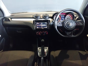 Used Suzuki Swift 2024 for sale - 78305773: Photo