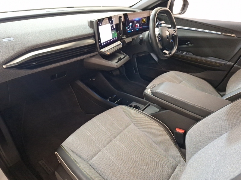 Used Renault Megane E Tech 2024 for sale - 76664262: Photo 5