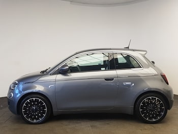 Used Fiat 500 2021 for sale - 75873336: Photo