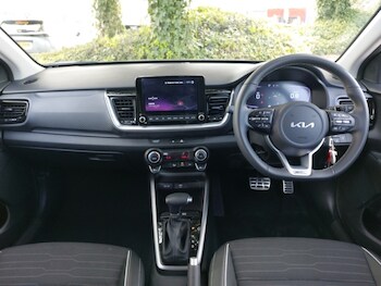 Used Kia Stonic 2025 for sale - 78391992: Photo