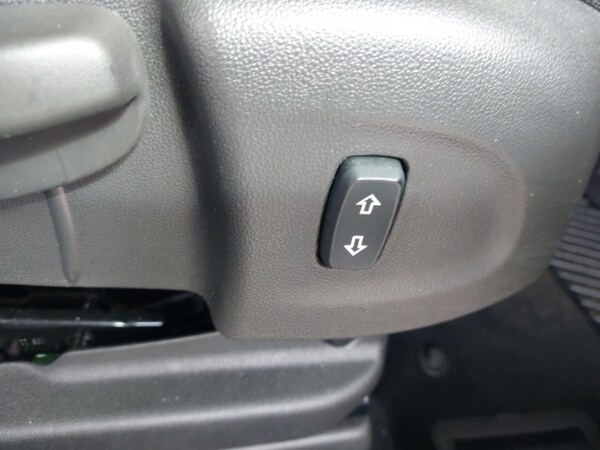 Used Vauxhall Crossland 2022 for sale - 76182795: Photo 12