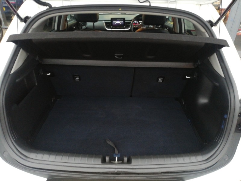 Used Kia Stonic 2023 for sale - 77876540: Photo 8