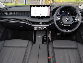 Used Skoda Superb 2024 for sale - 78023096: Photo