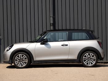 Used MINI Cooper 2025 for sale - 79685591: Photo
