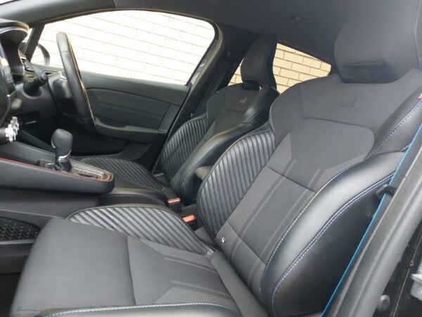 Used Renault Clio 2023 for sale - 76212473: Photo 5