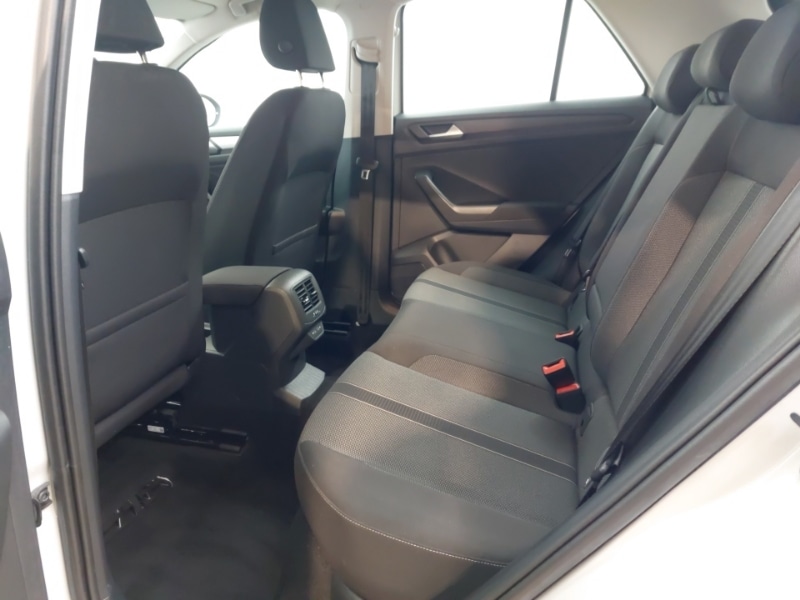 Used Volkswagen T-Roc 2023 for sale - 77312065: Photo 6