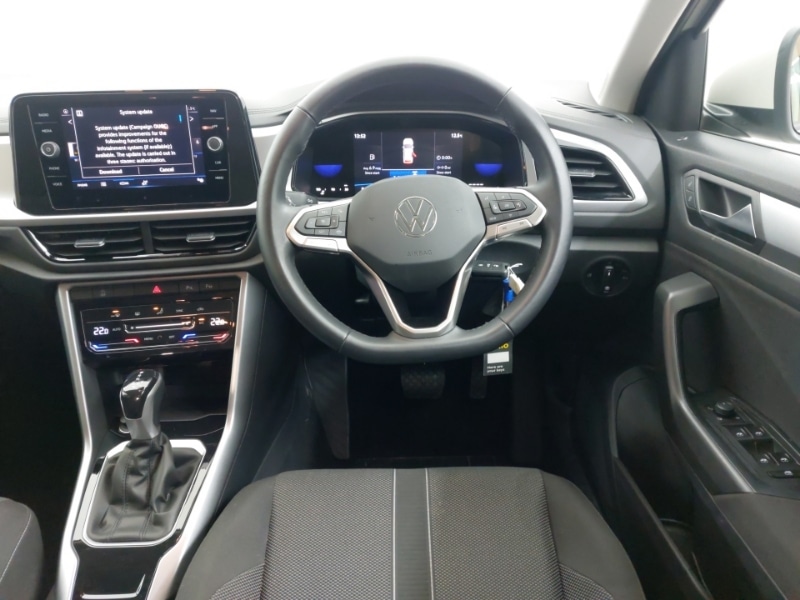 Used Volkswagen T-Roc 2023 for sale - 77312065: Photo 7