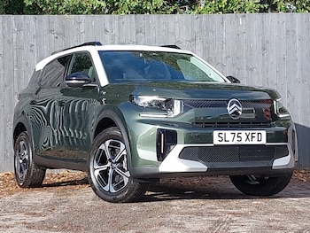 2025 - 1.2 Hybrid [136] Plus 5dr e-DCS6