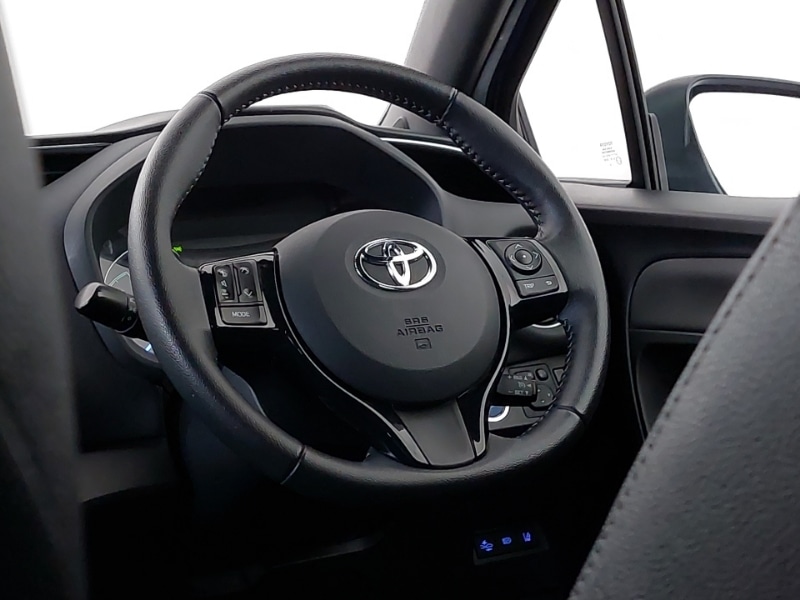 Used Toyota Yaris 2020 for sale - 77330101: Photo 10