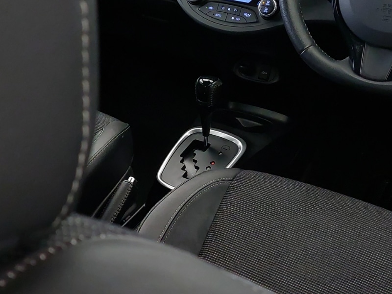 Used Toyota Yaris 2020 for sale - 77330101: Photo 11