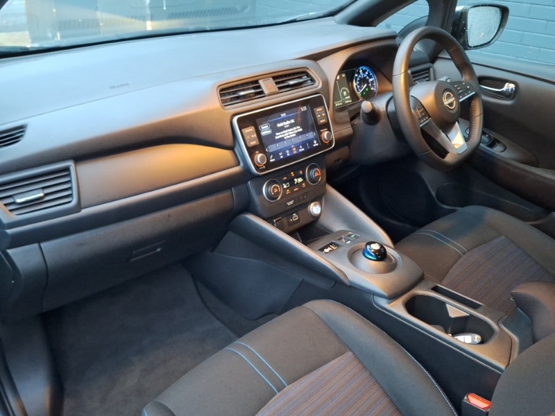 Used Nissan Leaf 2022 for sale - 76912334: Photo 5