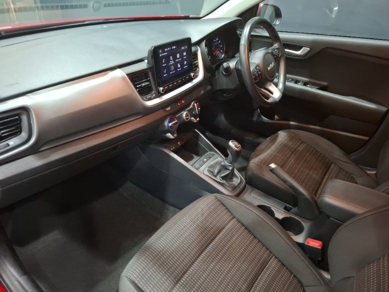 Used Kia Stonic 2021 for sale - 76483399: Photo 5