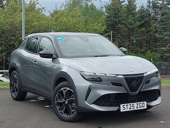 Used Alfa Romeo Junior 2025 for sale - 78699954: Photo