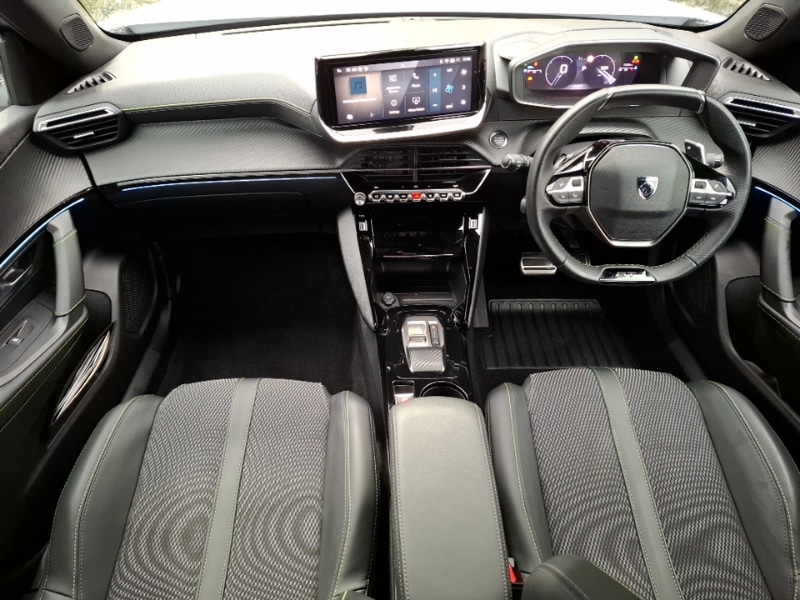 Used Peugeot 2008 2024 for sale - 76959390: Photo 2