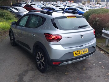 Used Dacia Sandero Stepway 2022 for sale - 77395555: Photo