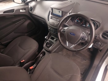 Used Ford Transit Courier 2023 for sale - 78547540: Photo