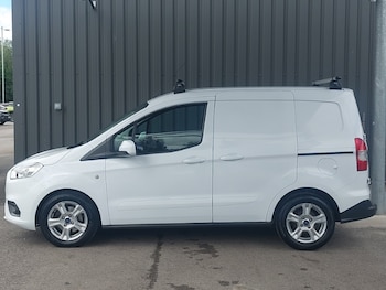 Used Ford Transit Courier 2023 for sale - 78547540: Photo