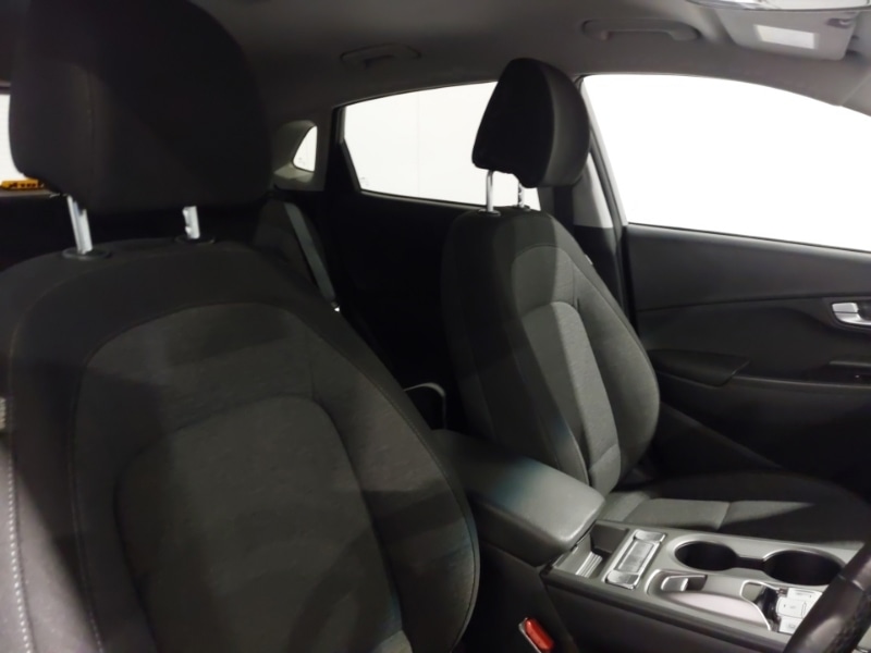 Used Hyundai KONA 2023 for sale - 76380412: Photo 12