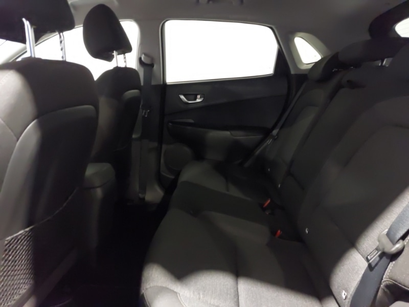Used Hyundai KONA 2023 for sale - 76380412: Photo 6