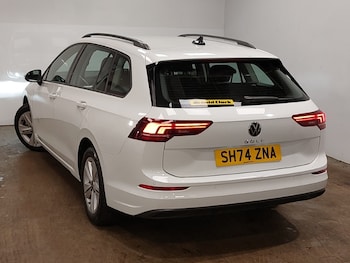 Used Volkswagen Golf 2024 for sale - 76212675: Photo 3