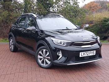 Used Kia Stonic 2022 for sale - 76967648: Photo