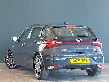 Used Hyundai i20 2021 for sale - 76098914: Photo 3