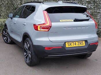 Used Volvo XC40 2024 for sale - 76310215: Photo